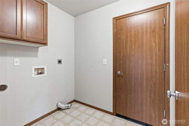 182 Wind River Drive, Chehalis, WA 98532