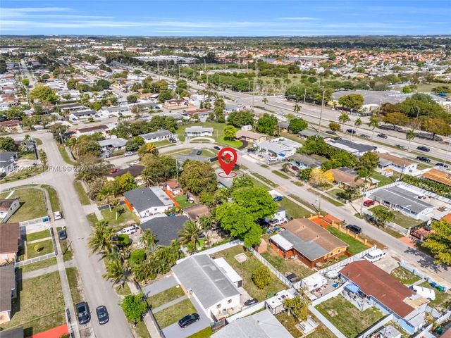 5020 NW 182nd St, Miami Gardens, FL 33055