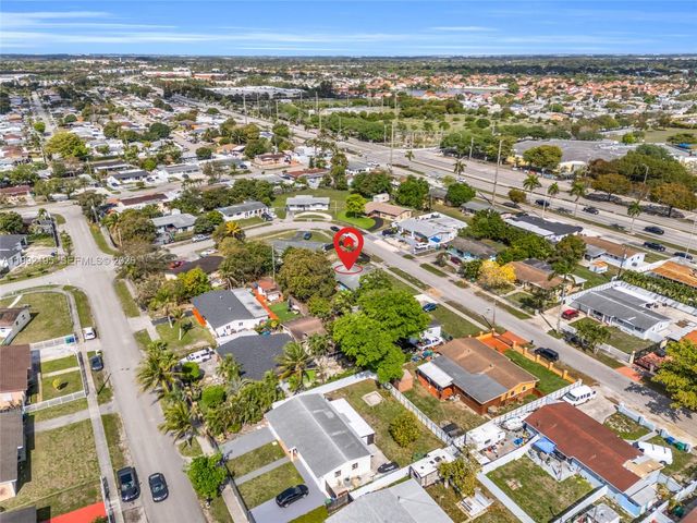 5020 NW 182nd St, Miami Gardens, FL 33055