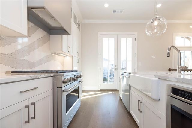 210 Midnight Oak Run 3, Alpharetta, GA 30009