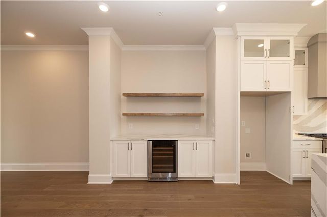 210 Midnight Oak Run 3, Alpharetta, GA 30009