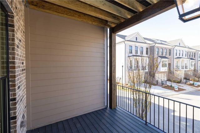 210 Midnight Oak Run 3, Alpharetta, GA 30009