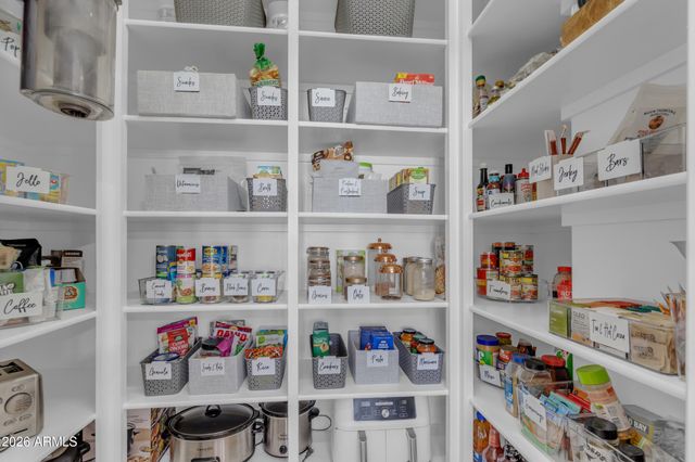2409 N ACACIA --, Mesa, AZ 85213
