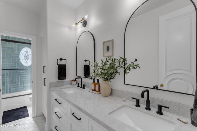 2409 N ACACIA --, Mesa, AZ 85213