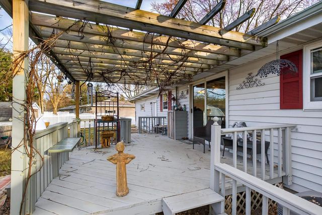 1160 LAKEWOOD LANE, Wisconsin Rapids, WI 54494