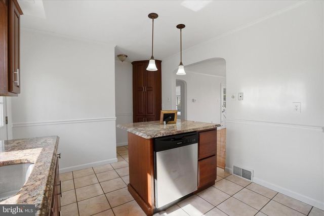2880 OLD CEDAR GROVE RD, Broomall, PA 19008