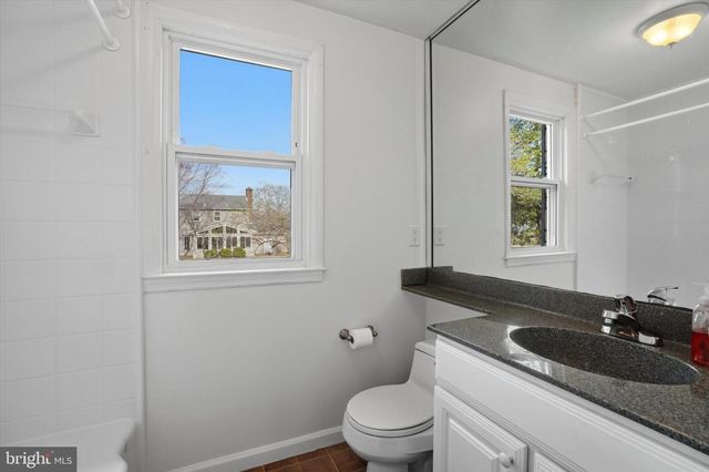 2880 OLD CEDAR GROVE RD, Broomall, PA 19008