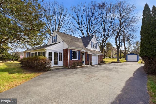 2880 OLD CEDAR GROVE RD, Broomall, PA 19008