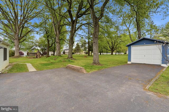 2880 OLD CEDAR GROVE RD, Broomall, PA 19008