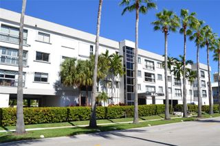 255 Galen Drive 4F, Key Biscayne, FL 33149