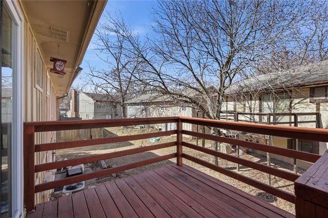 14100 MERRYWOOD Lane, Grandview, MO 64030