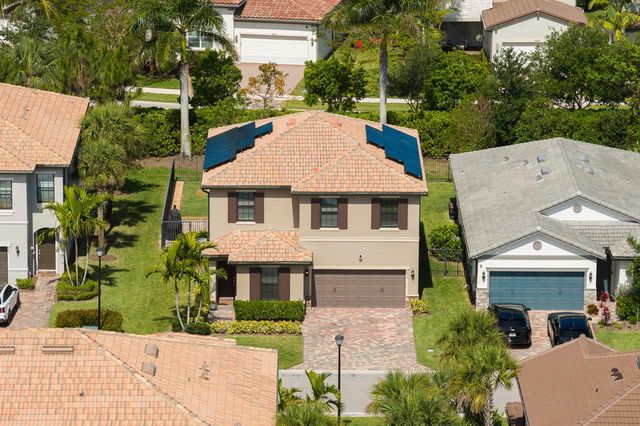 4819 Chantilly Road, Lake Worth, FL 33467