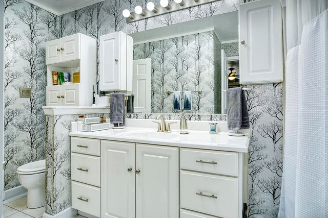 5060 W 87th Place, Crown Point, IN 46307