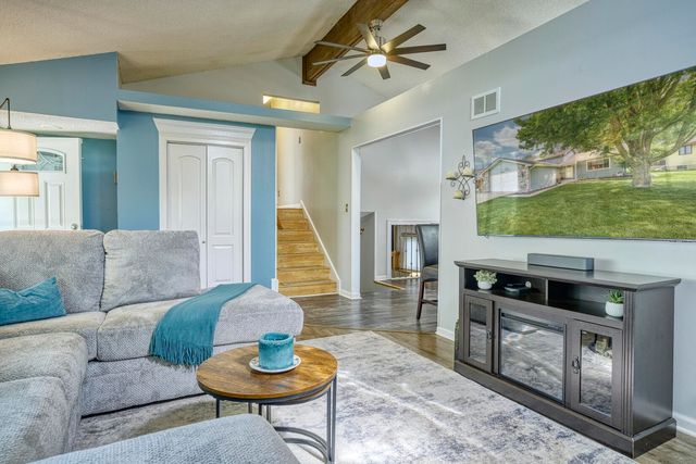 5060 W 87th Place, Crown Point, IN 46307