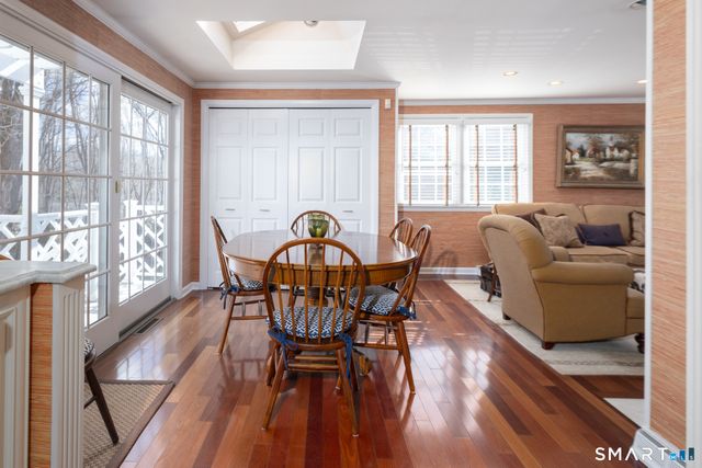 223 Carriage Drive, Middlebury, CT 06762