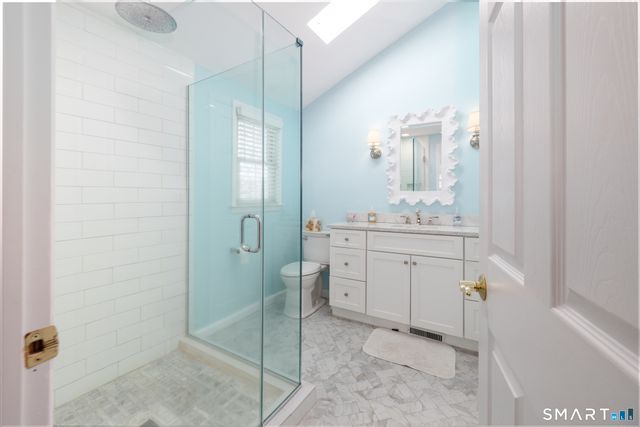 223 Carriage Drive, Middlebury, CT 06762