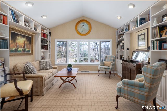 223 Carriage Drive, Middlebury, CT 06762