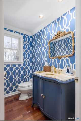 223 Carriage Drive, Middlebury, CT 06762