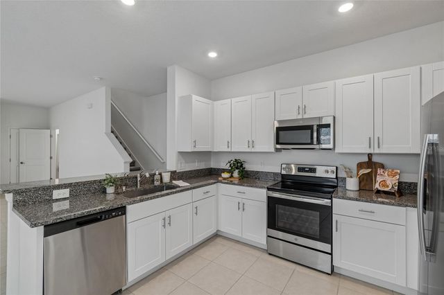 222 TULIP BANDED WAY, Ruskin, FL 33570