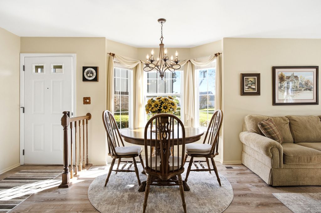 60 Winding Run Lane 0, Streamwood, IL 60107 — photo 4