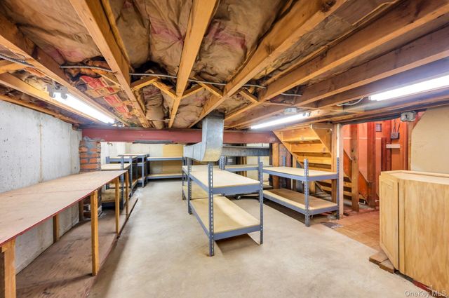 14 Sloane Avenue, Staten Island, NY 10306