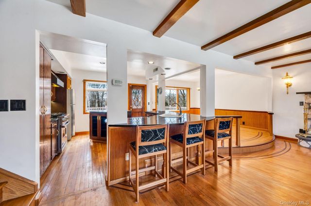 14 Sloane Avenue, Staten Island, NY 10306