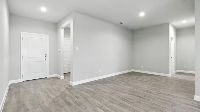 304 Lelo Lane, Mansfield, TX 76063