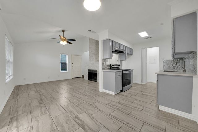 2240 Tarpley Road 374, Carrollton, TX 75006