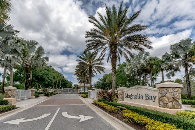 4705 Dovehill Drive, Palm Beach Gardens, FL 33418