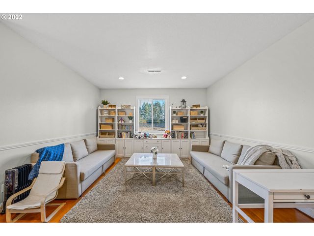 381 PANDA Rd, Washougal, WA 98671