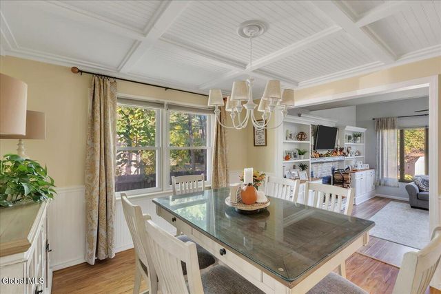 3 Sweetbriar Lane, Queensbury, NY 12804