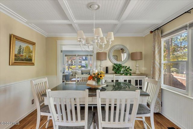 3 Sweetbriar Lane, Queensbury, NY 12804