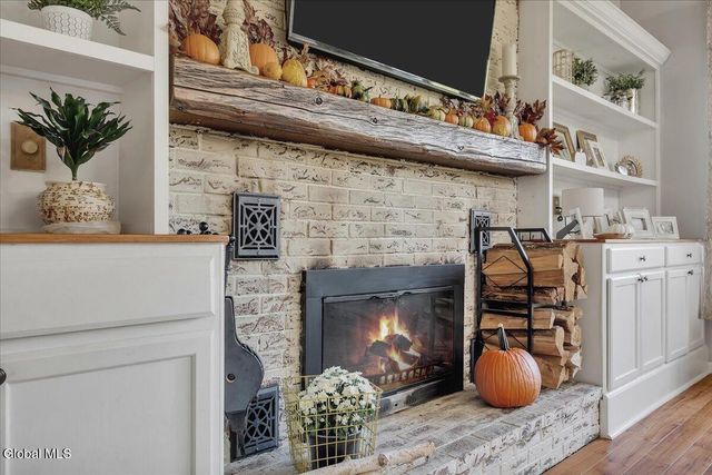 3 Sweetbriar Lane, Queensbury, NY 12804