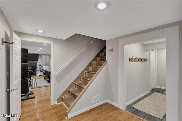 3 Sweetbriar Lane, Queensbury, NY 12804