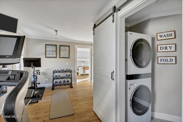 3 Sweetbriar Lane, Queensbury, NY 12804