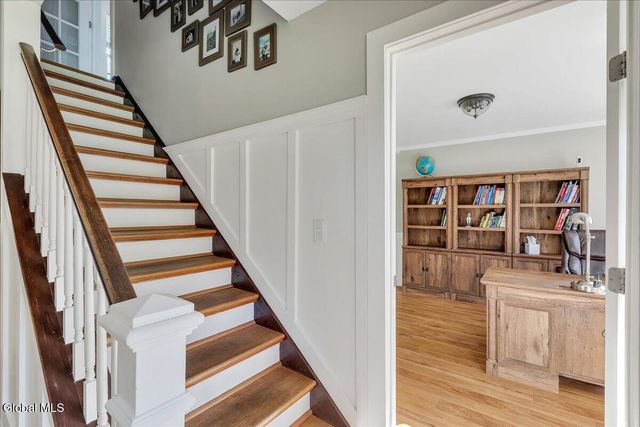 3 Sweetbriar Lane, Queensbury, NY 12804