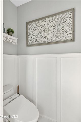 3 Sweetbriar Lane, Queensbury, NY 12804