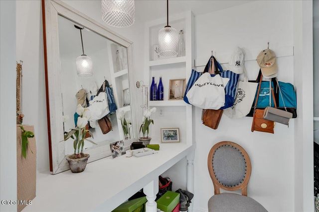 3 Sweetbriar Lane, Queensbury, NY 12804