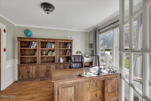 3 Sweetbriar Lane, Queensbury, NY 12804