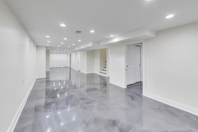 8628 Kimball Avenue, Skokie, IL 60076