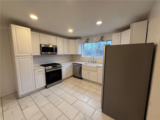 1922 Shroyer Road, Oakwood, OH 45419