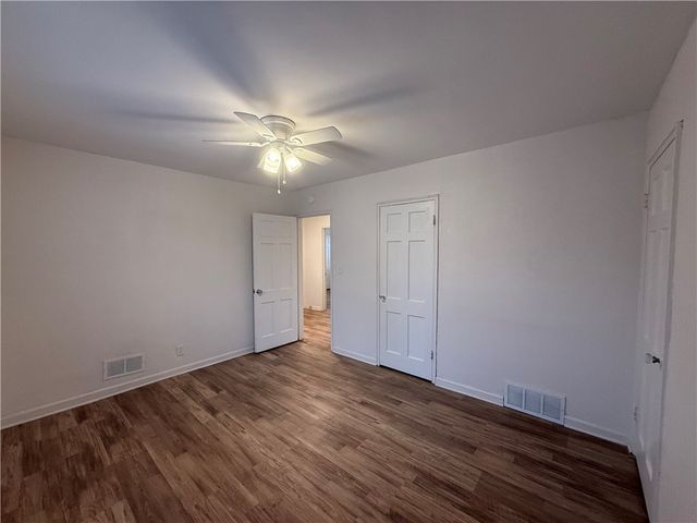 1922 Shroyer Road, Oakwood, OH 45419