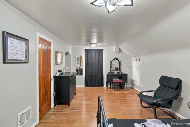 12975 Ward Street, Southgate, MI 48195