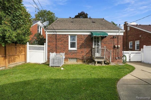 12975 Ward Street, Southgate, MI 48195