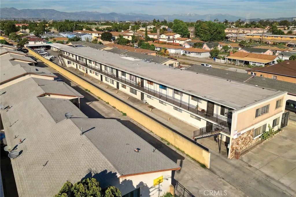 5027 Clara Street, Cudahy, CA 90201