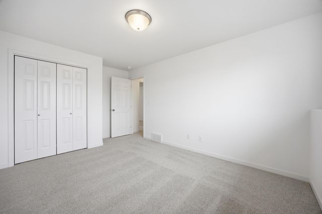 2414 38th Avenue S, Moorhead, MN 56560