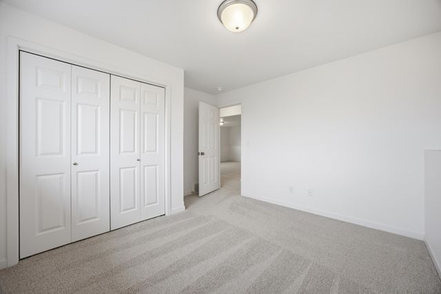 2414 38th Avenue S, Moorhead, MN 56560