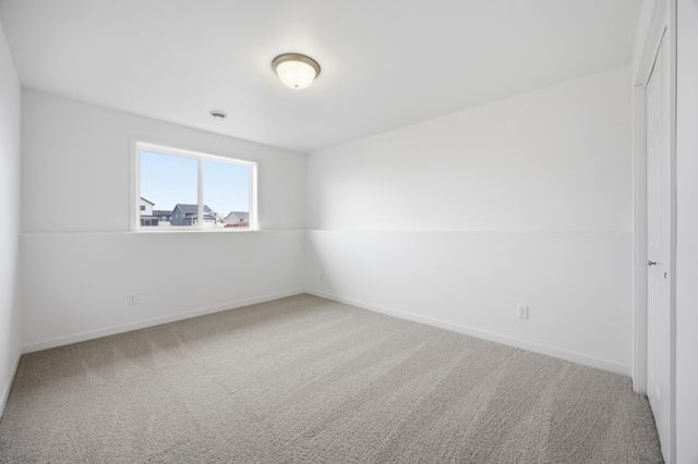 2414 38th Avenue S, Moorhead, MN 56560