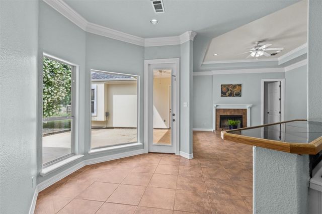 1205 Mountain View DR, San Marcos, TX 78666