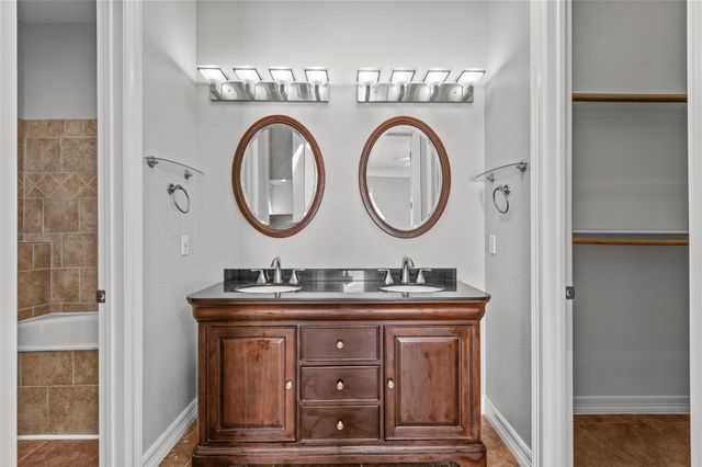 1205 Mountain View DR, San Marcos, TX 78666